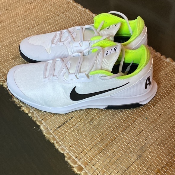 Nike Wildcard HC Volt Air Max White/Lime/Black Marathon Running Shoe Size 14 - Picture 3 of 11